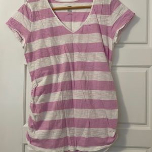 Old Navy Maternity shirt